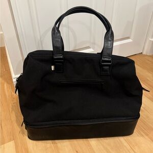 Beis Weekender preowned in black